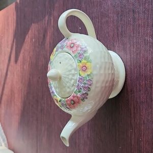 Vintage Sadler China Basket Weave Tea Pot